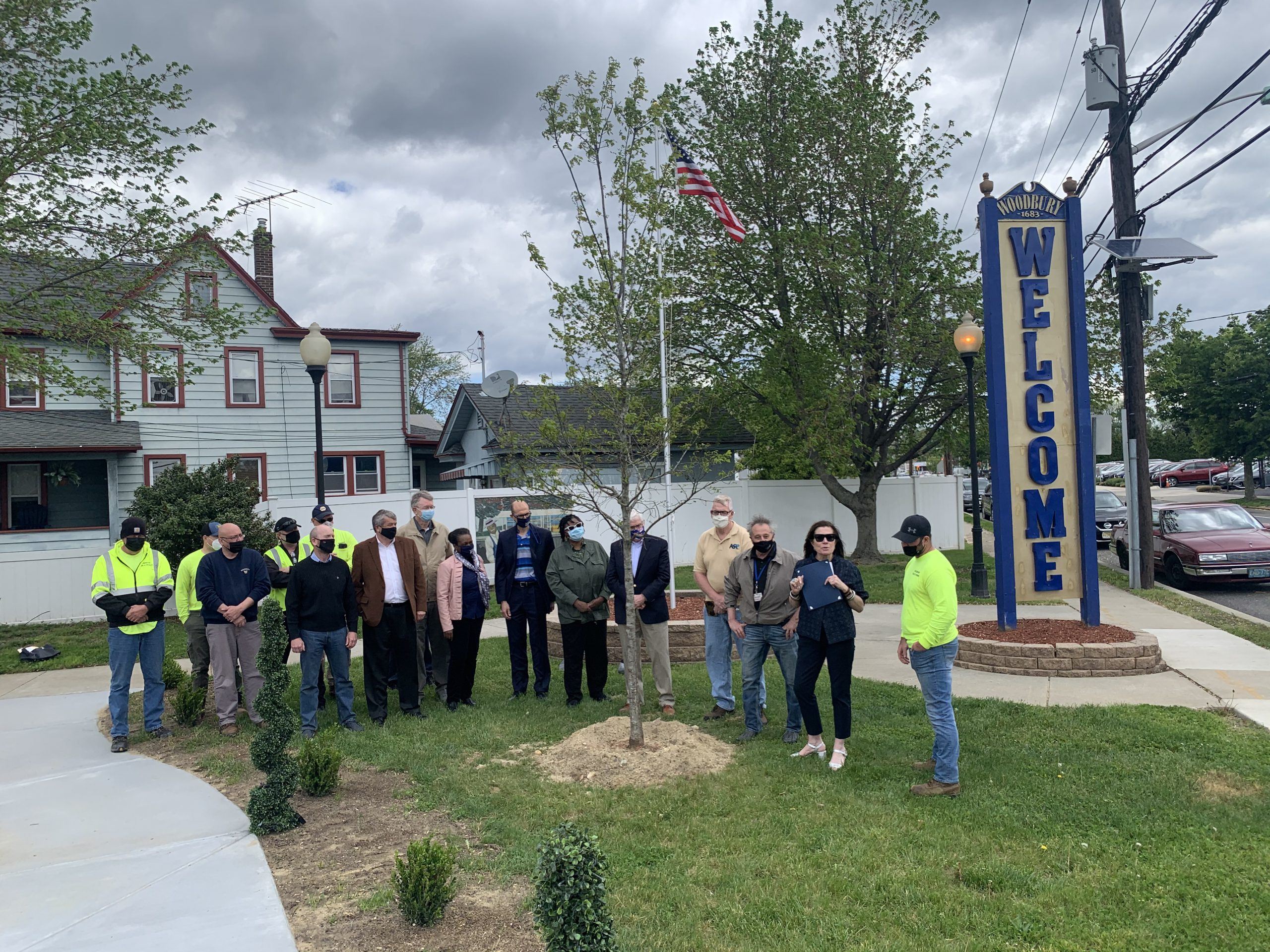 Group Photo of Everyone Involved in the Tree Planting Event
